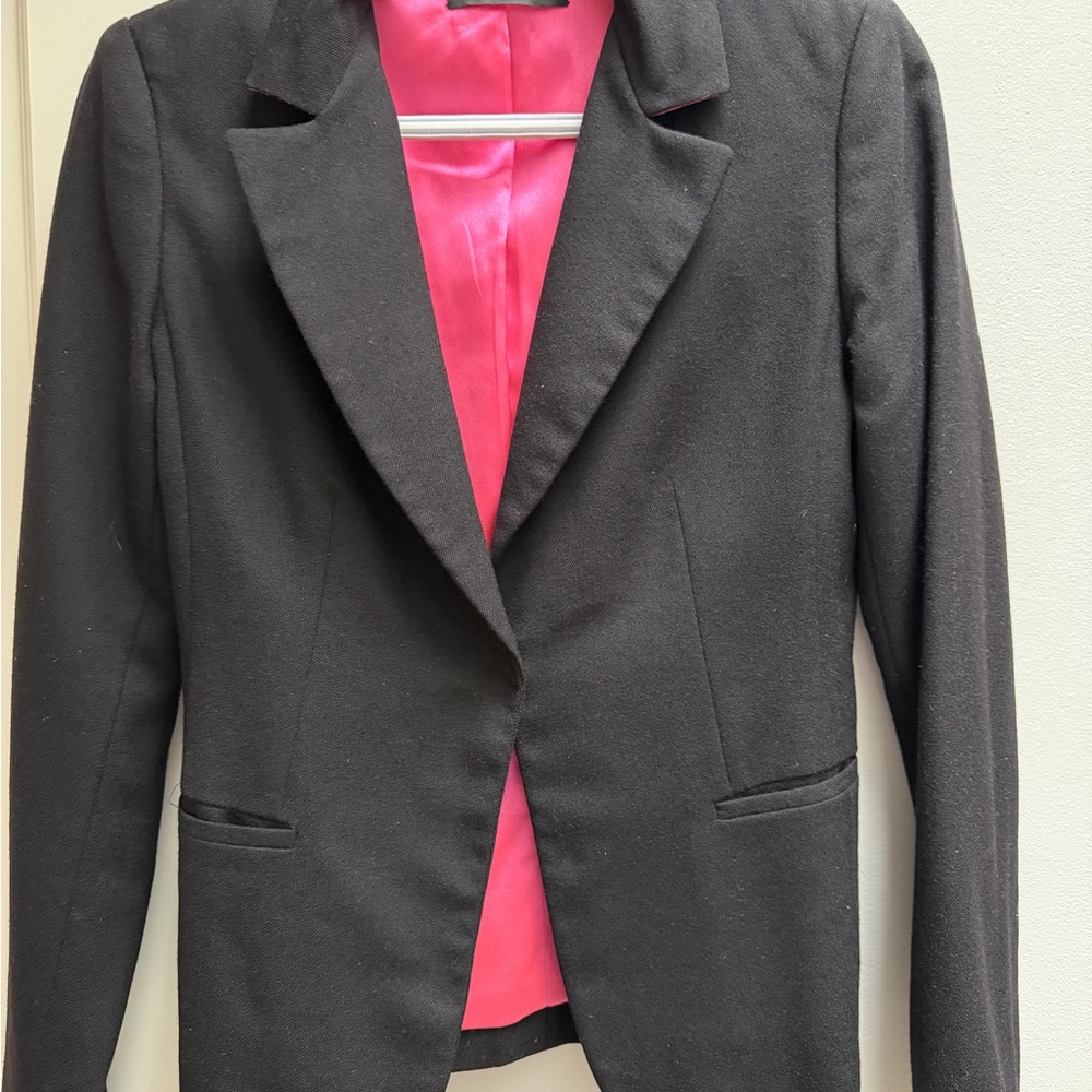 Elie Tahari Black Blazer with Pink Interior